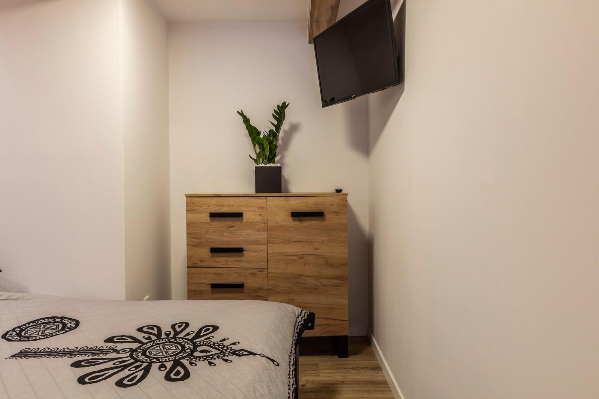 Apartament Tatravika Z Basenem I Widokiem Koscielisko Exterior photo